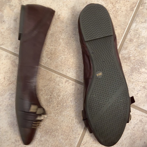 BCBGeneration Flats NWOT - Picture 4 of 5